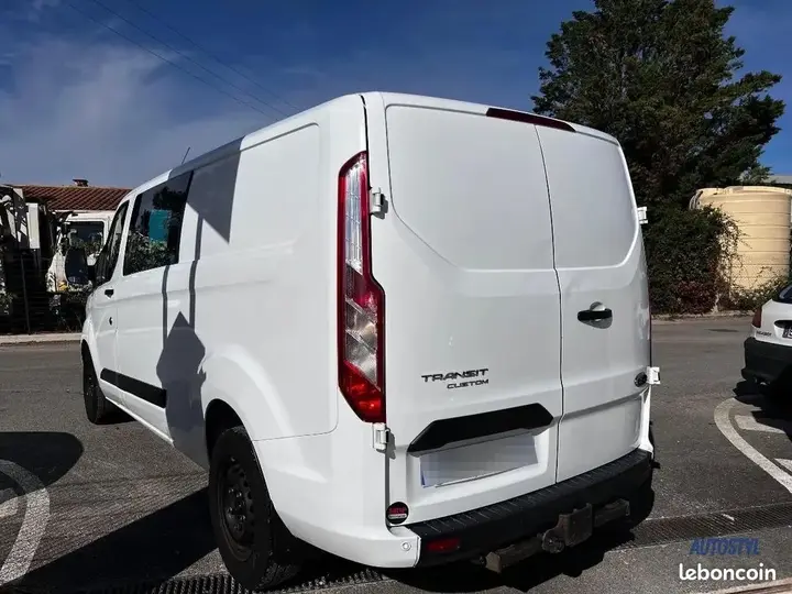 Ford Tourneo Custom 2022 photo 4