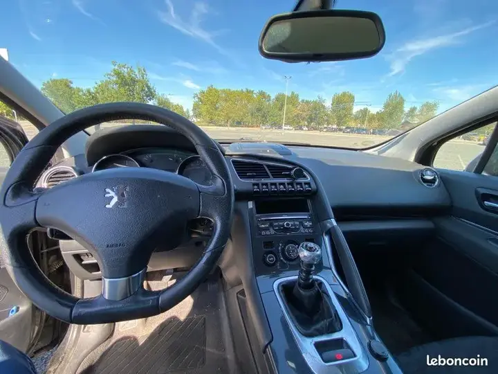 Peugeot 3008 2012 photo 3