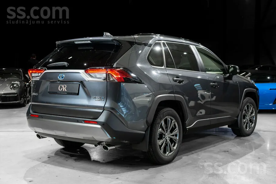 Toyota Rav4 2024 photo 3