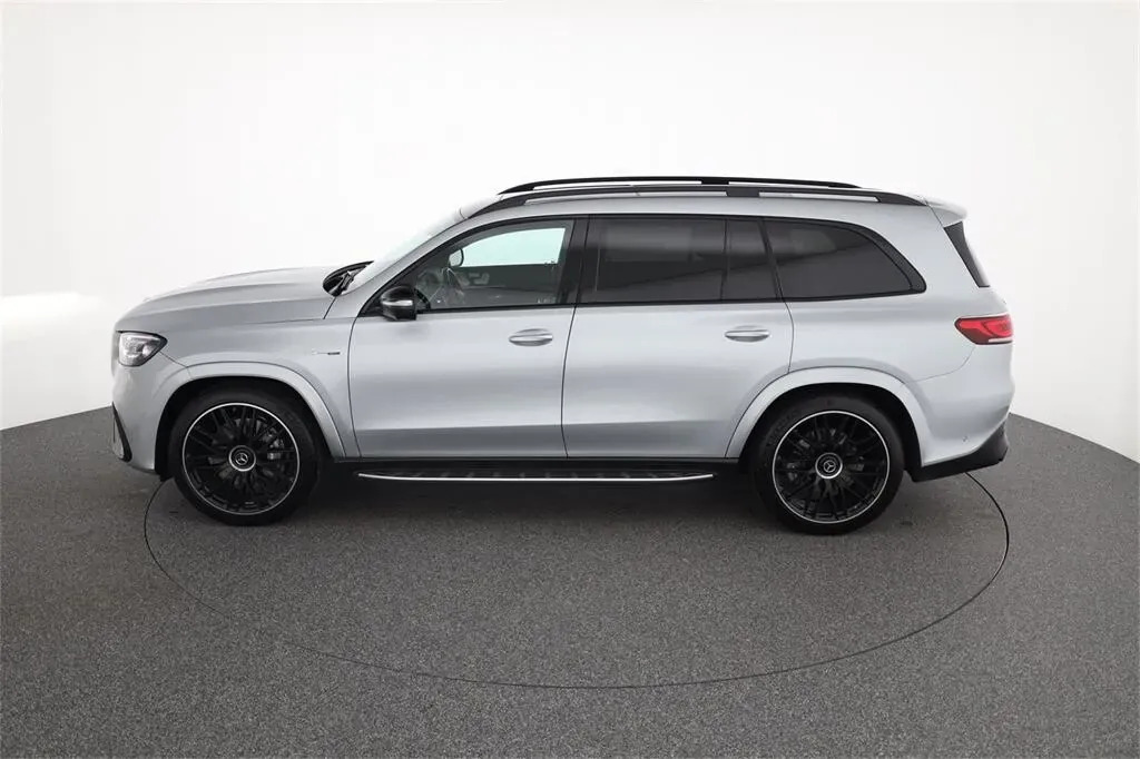 Mercedes-Benz Gls-Class 2023 photo 3
