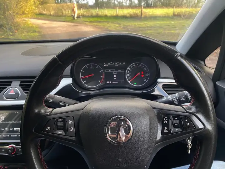 Vauxhall Corsa 2018 photo 3