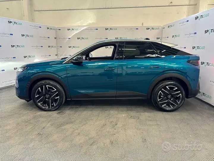 Peugeot 3008 2025 photo 2