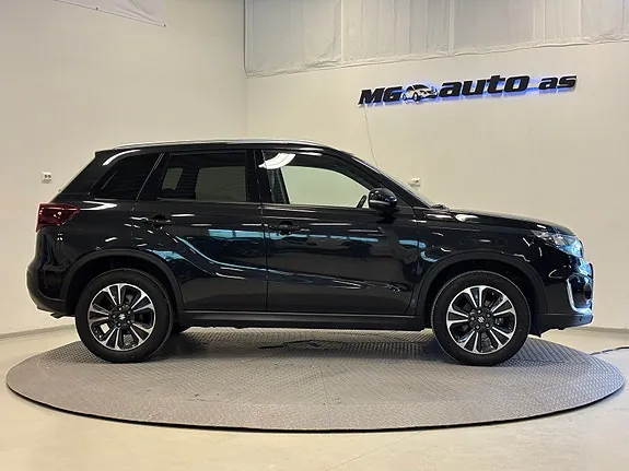 Suzuki Vitara 2024 photo 3