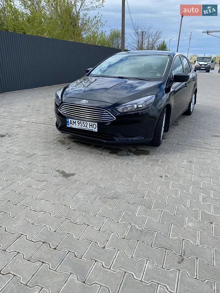 Ford Focus 2016 photo 2