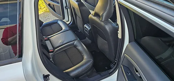 Volvo V70 2009 photo 4