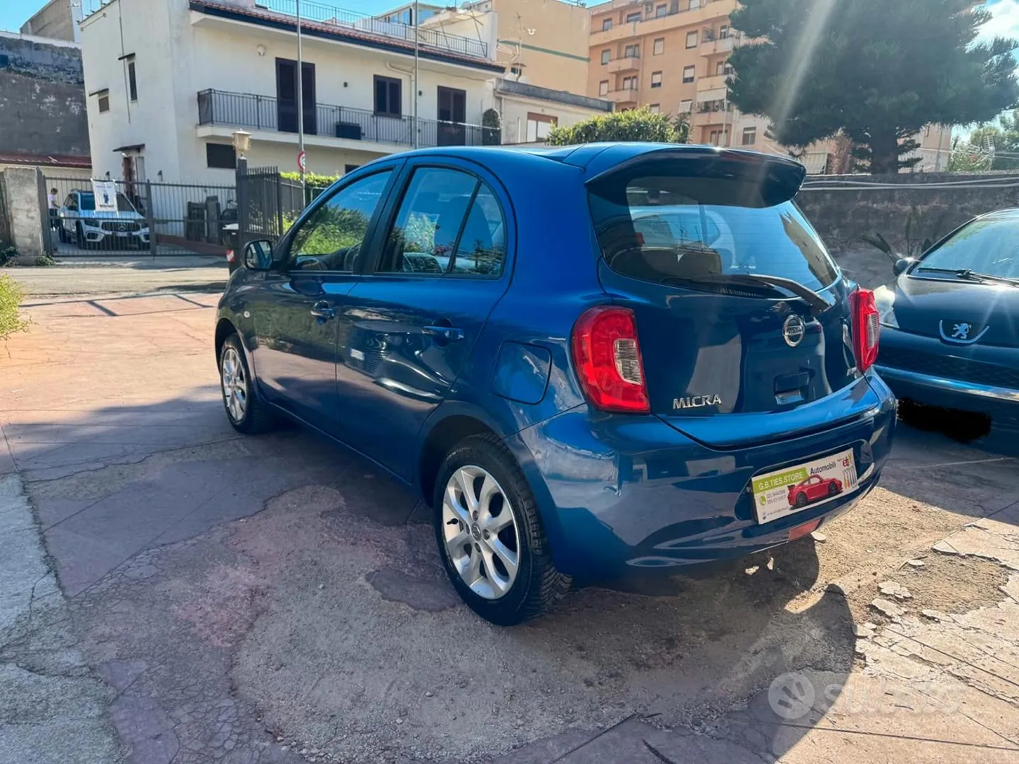 Nissan Micra 2015 photo 5
