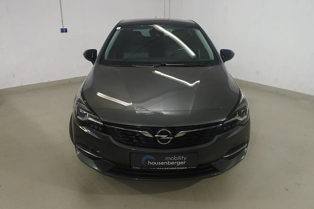 Opel Astra 2021 photo 2