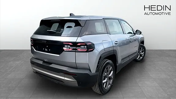 Jeep Compass 2026 photo 2