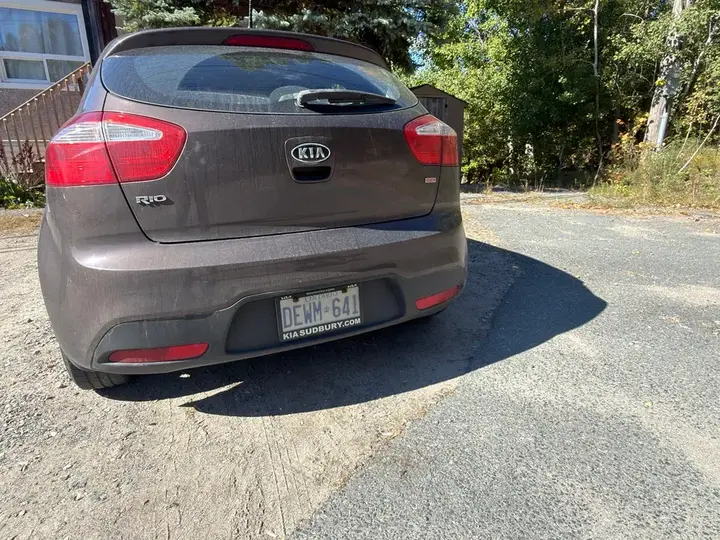 Kia Rio 2013 photo 5