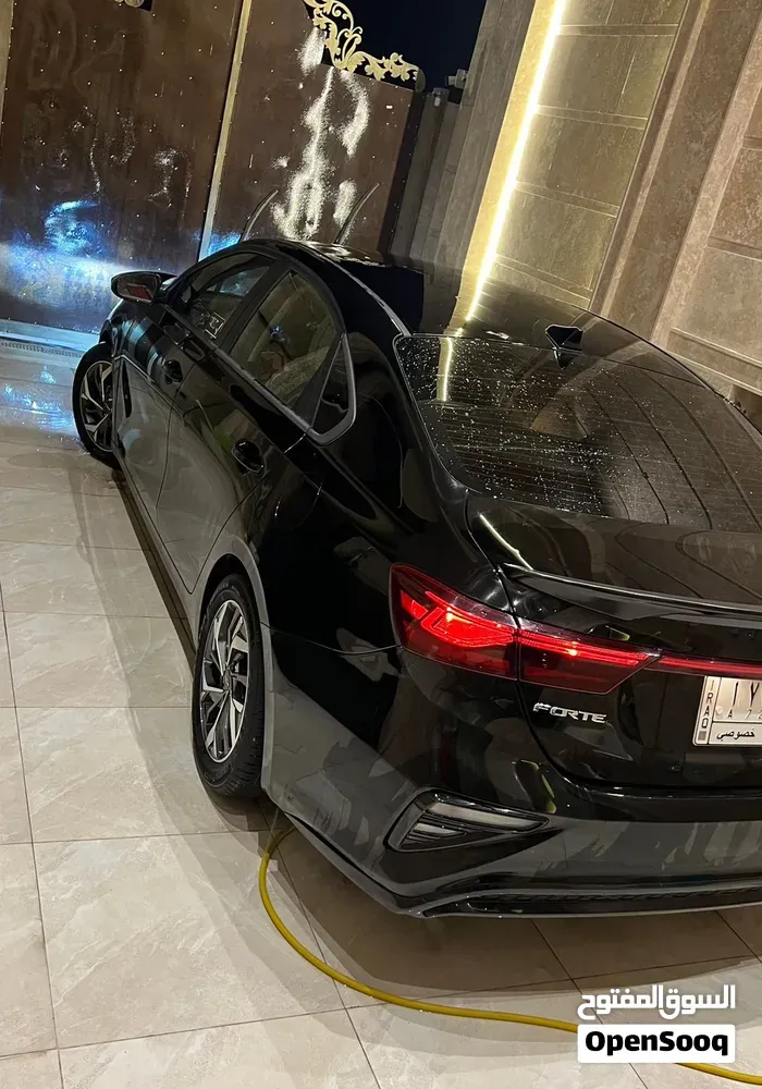 Kia Forte 2021 photo 2