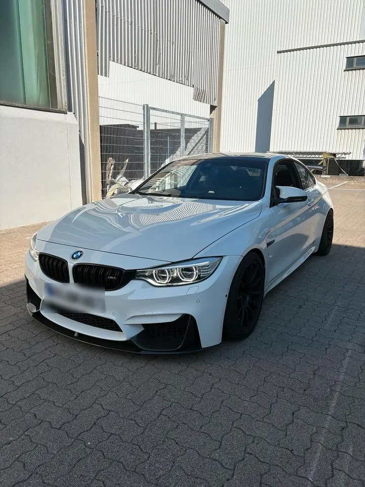 BMW M4 F82