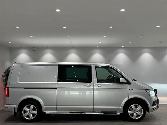 Volkswagen Transporter 2019 photo 2