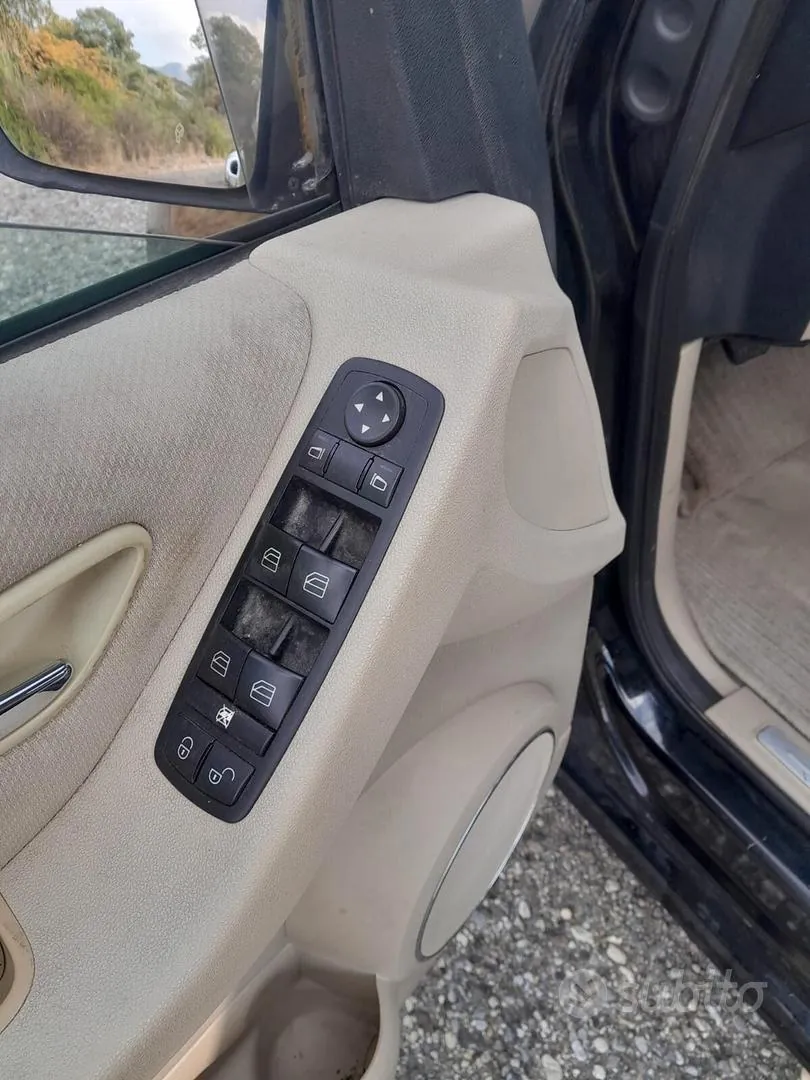 Mercedes-Benz A-Class 2005 photo 5
