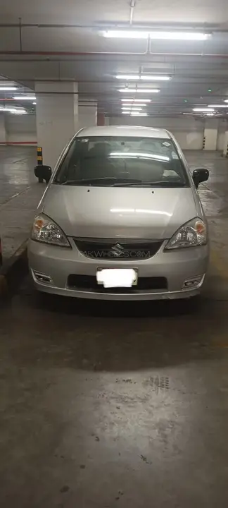 Suzuki Liana