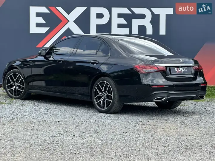 Mercedes-Benz E-Class 2020 photo 5