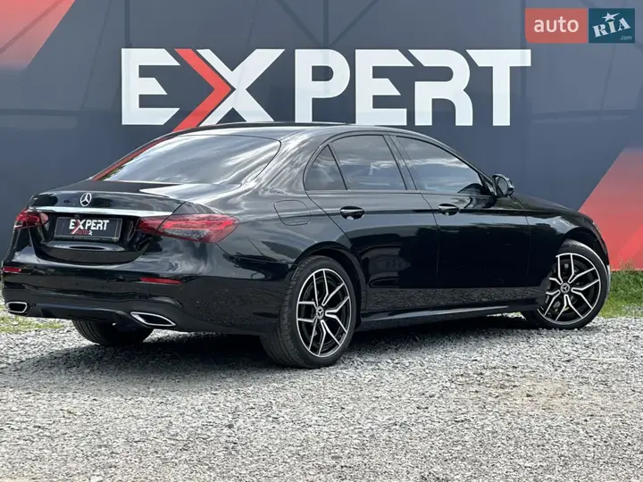 Mercedes-Benz E-Class 2020 photo 4