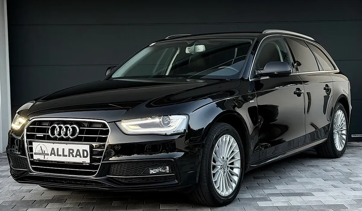 Audi A4 2015 photo 2