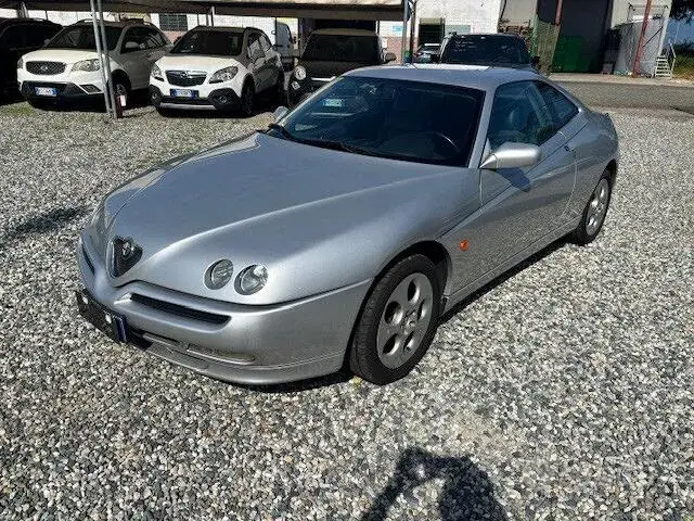 Alfa Romeo Gtv 1999 photo 3