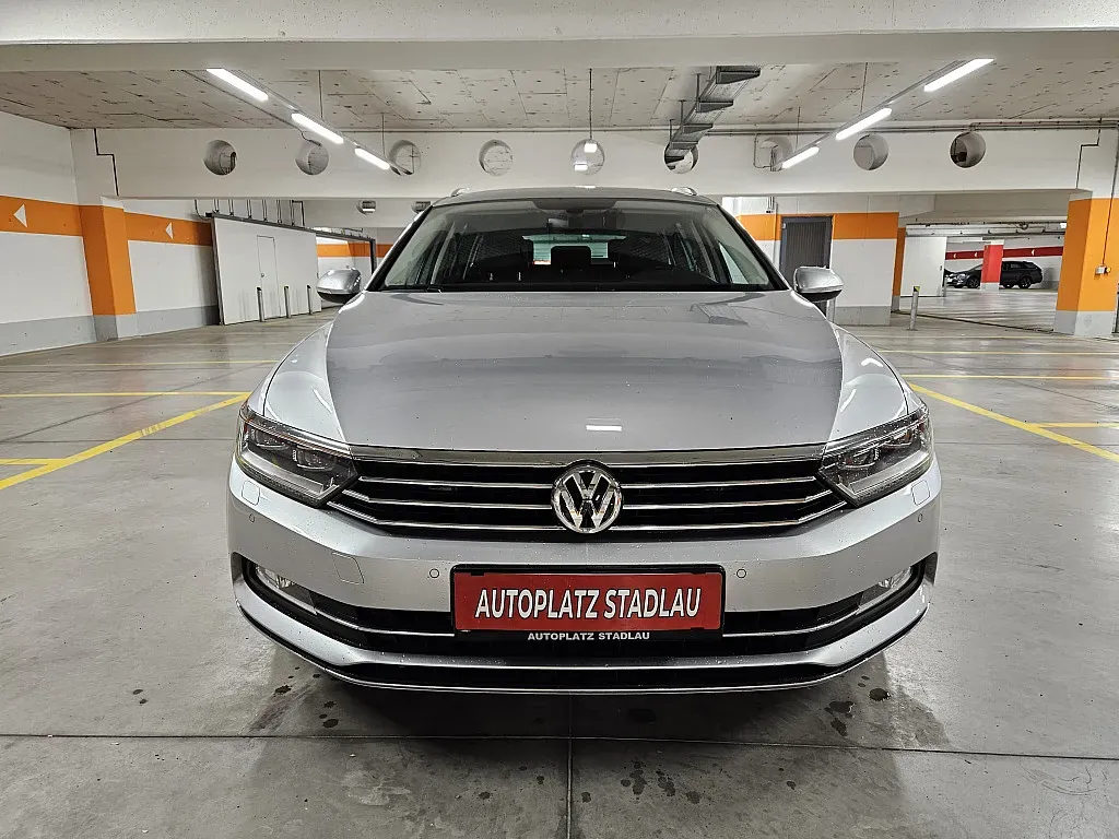 Volkswagen Passat 2019 photo 3