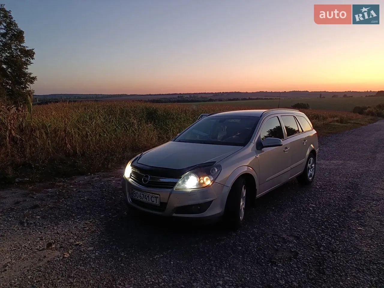 Opel Astra 2008 photo 2