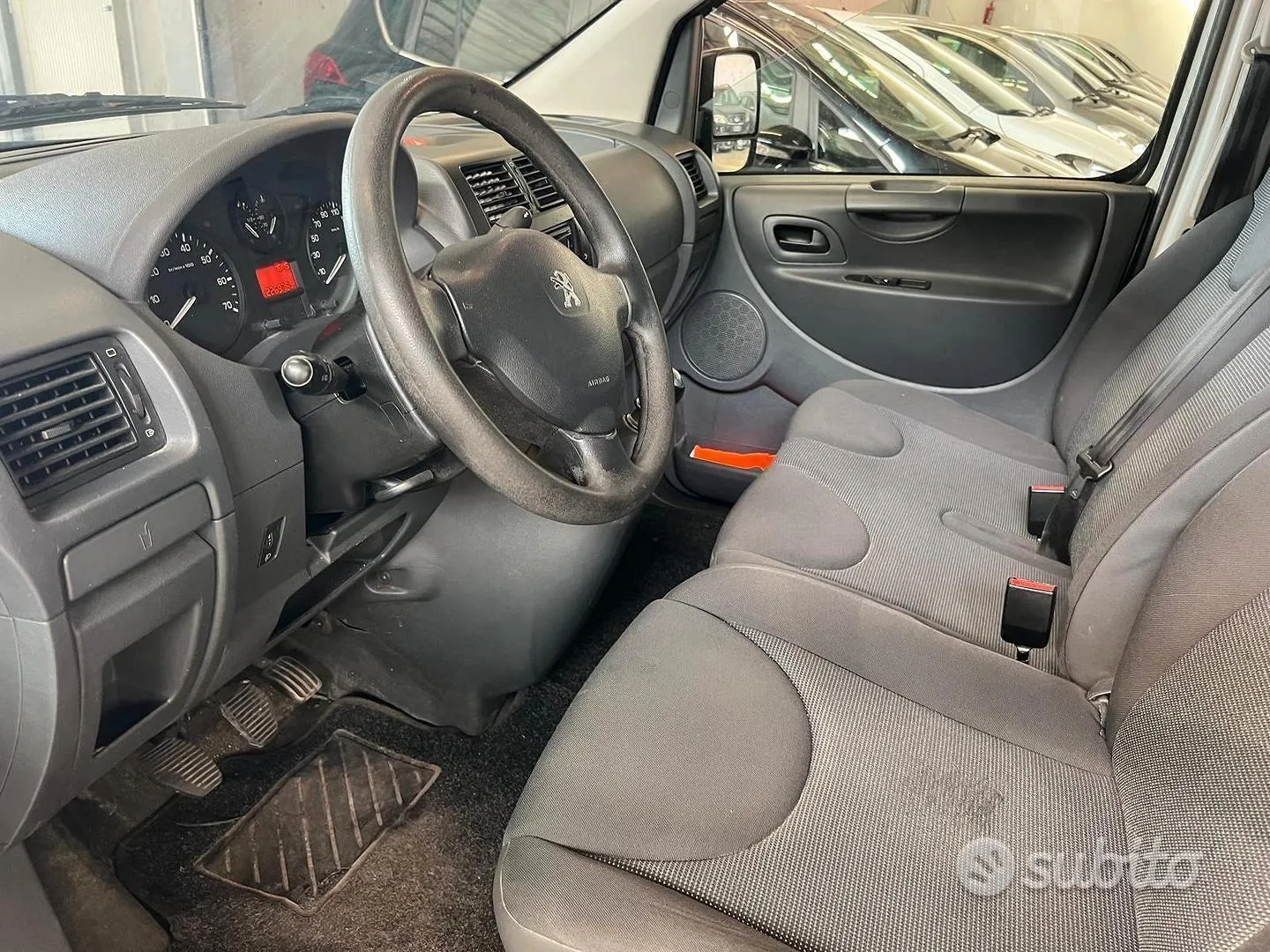 Peugeot Expert 2016 photo 4