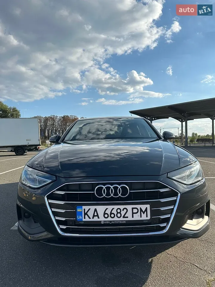 Audi A4