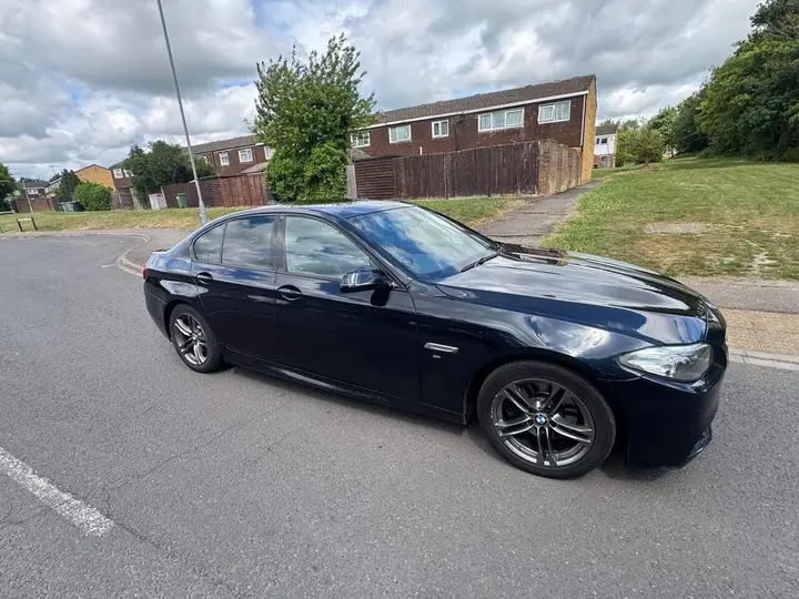 BMW 5 Series 2016 photo 4