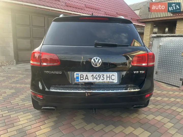 Volkswagen Touareg 2012 photo 4