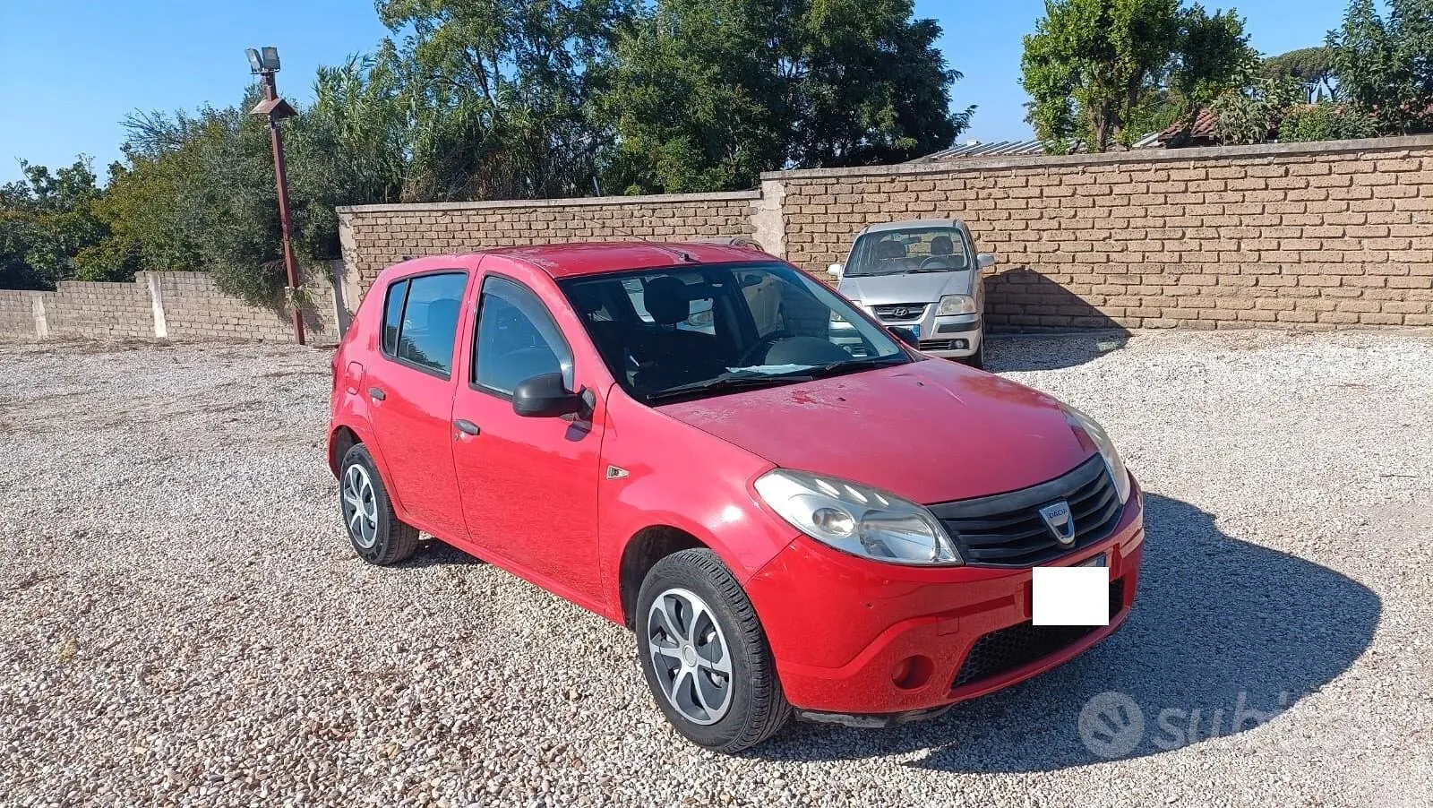 Dacia Sandero 2010 photo 3