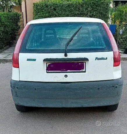 Fiat Punto 1998 photo 3