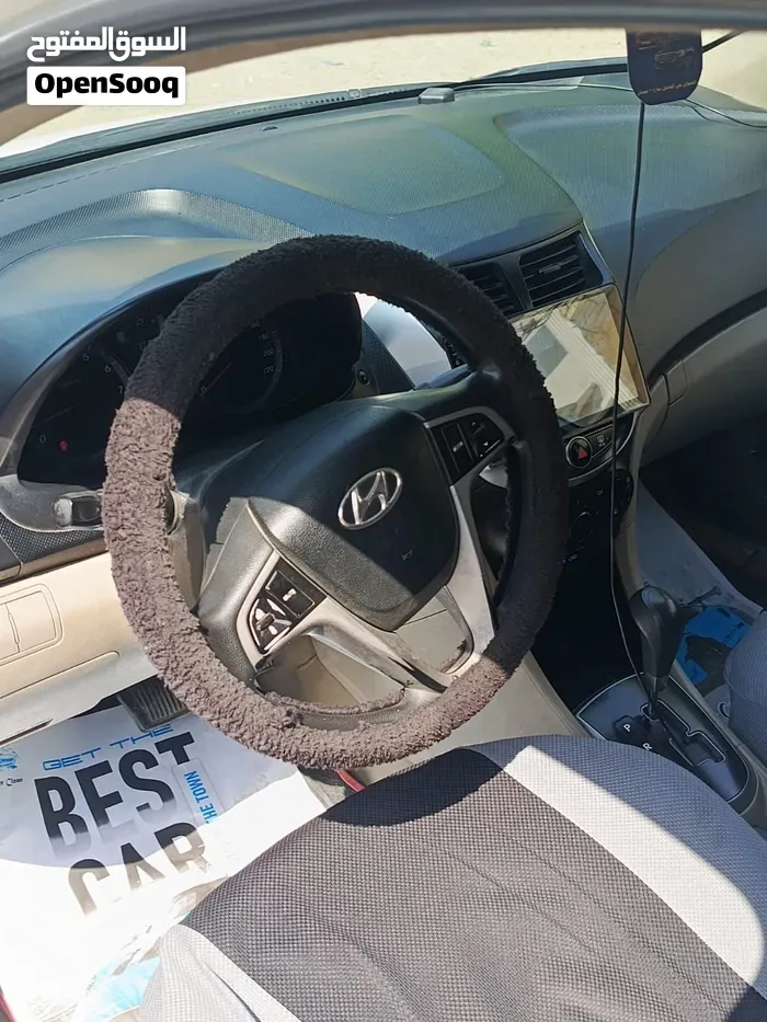 Hyundai Accent 2017 photo 4