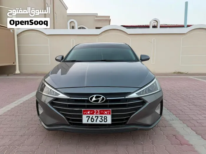 Hyundai Elantra 2019 photo 4