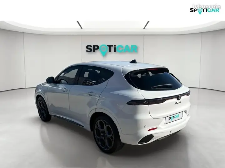 Alfa Romeo Tonale 2024 photo 3