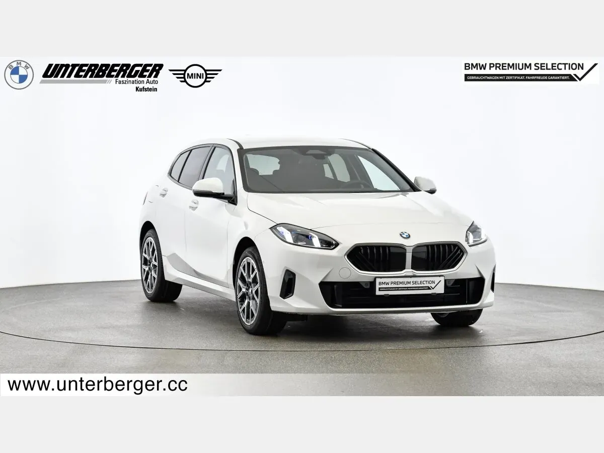 BMW 1 Series 2025 photo 3