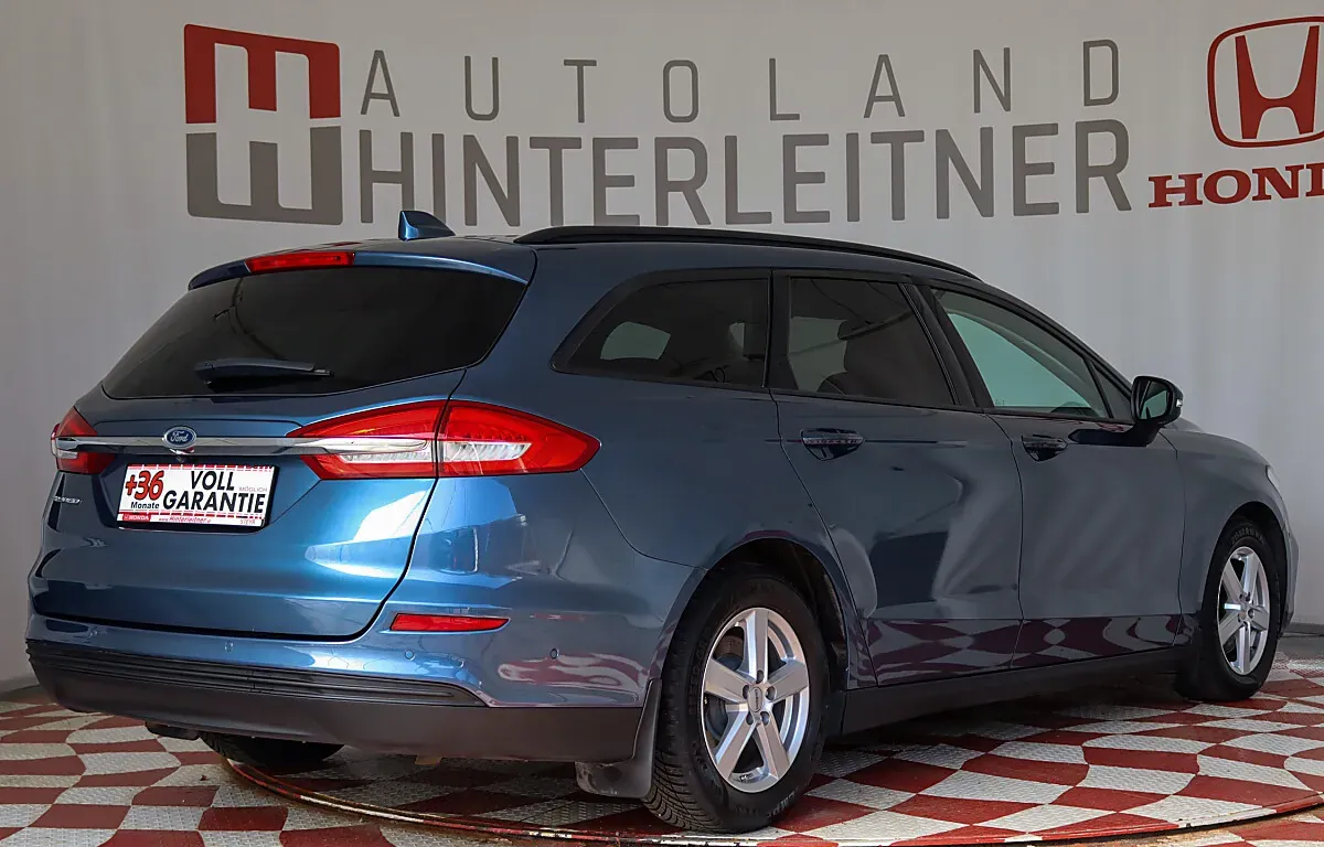 Ford Mondeo 2022 photo 2