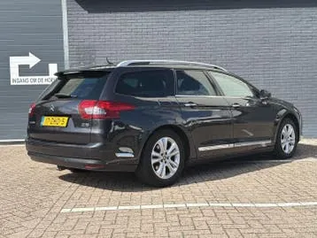 Citroen C5 2012 photo 2