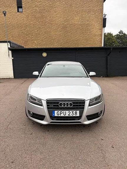 Audi A5 2010 photo 4