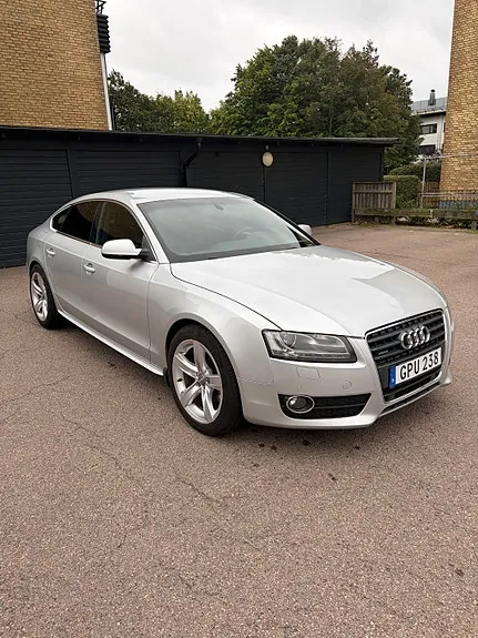 Audi A5 2010 photo 3