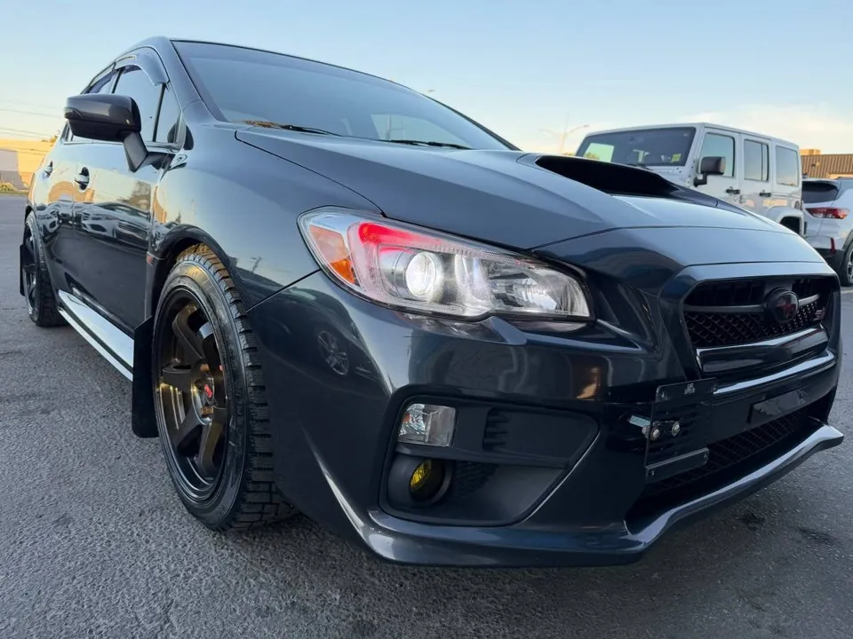 Subaru Wrx Sti 2017 photo 2
