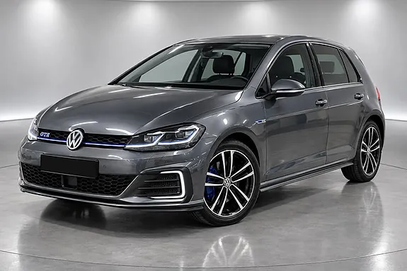 Volkswagen Golf 2018 photo 3
