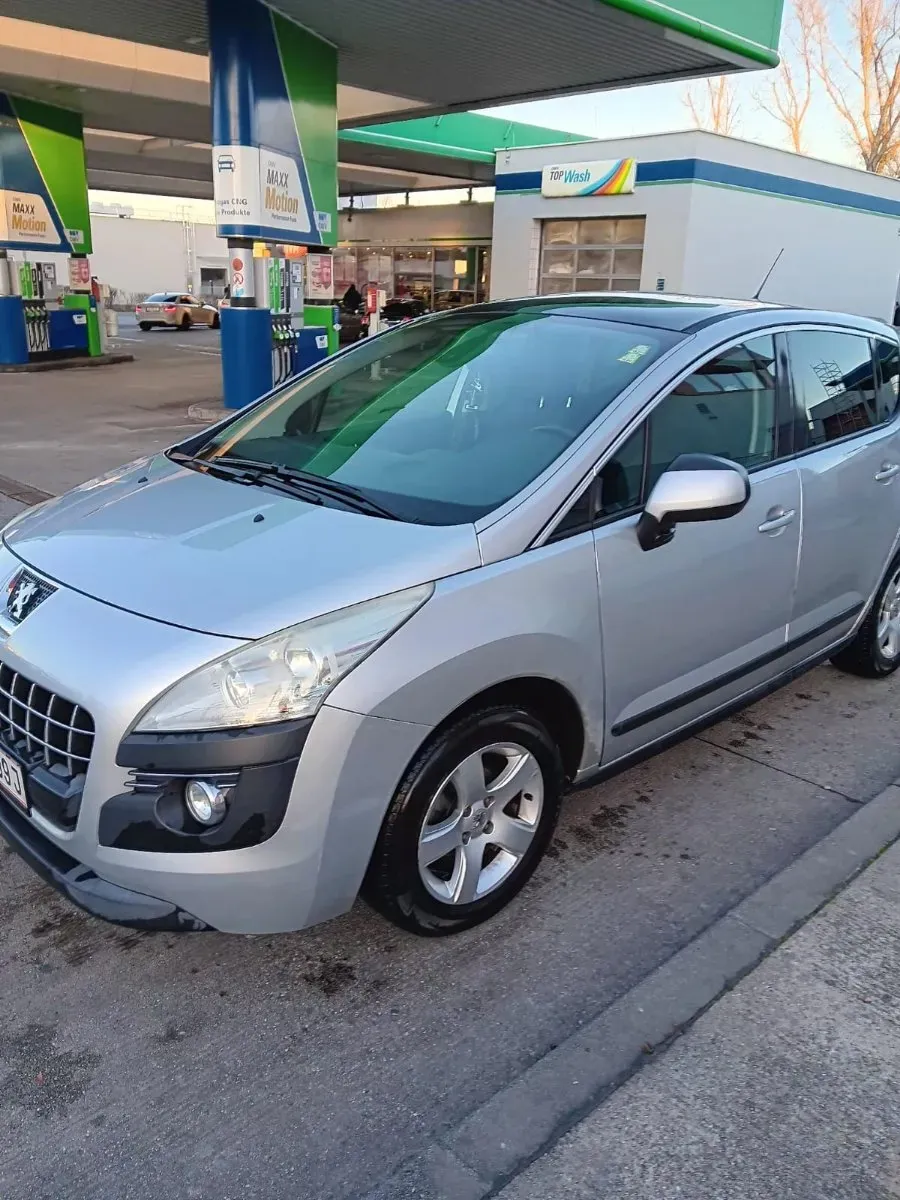 Peugeot 3008 2012 photo 3