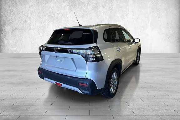 Suzuki S-Cross 2023 photo 5