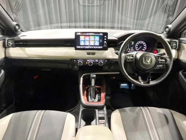 Honda Vezel 2024 photo 2