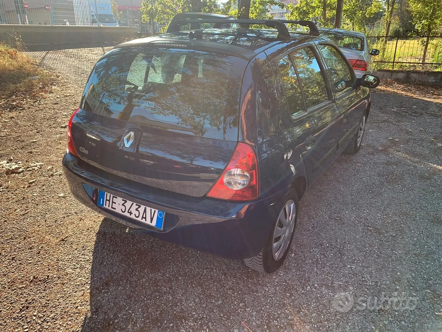 Renault Clio 2009 photo 4