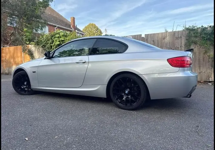 BMW 3 Series 2013 photo 5