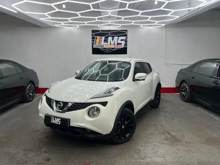Nissan Juke 2015 photo 2