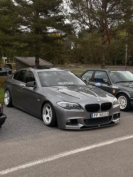 BMW 525D 2010 photo 2