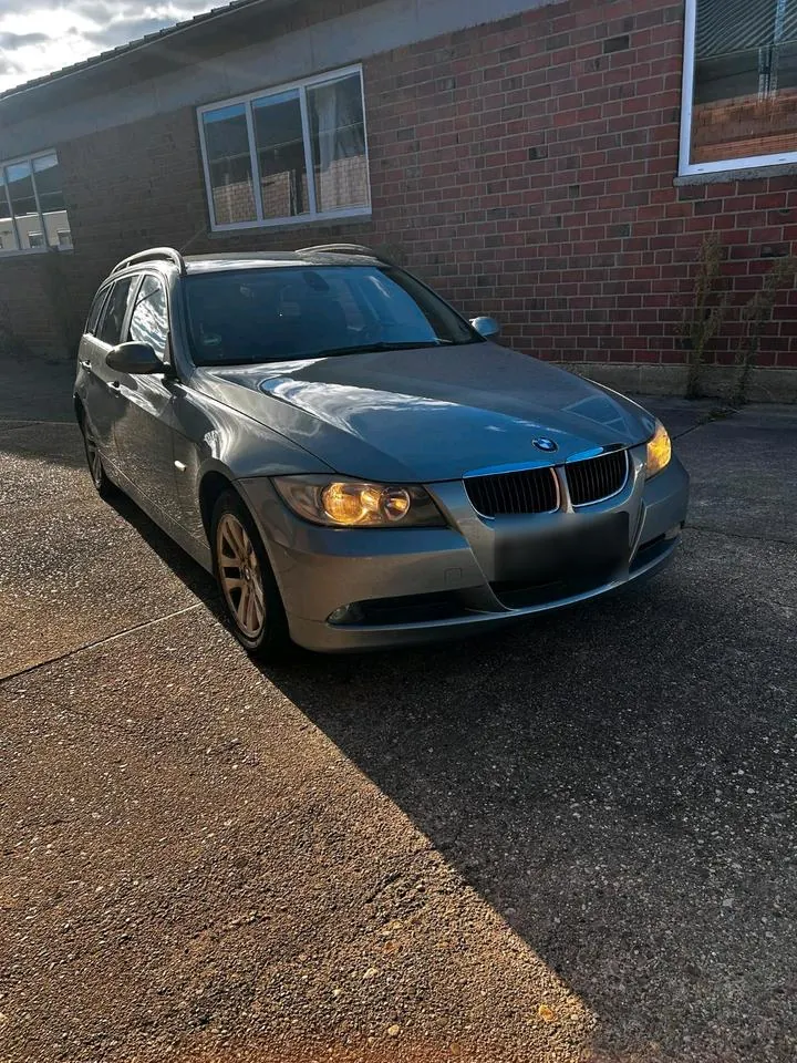 BMW 318