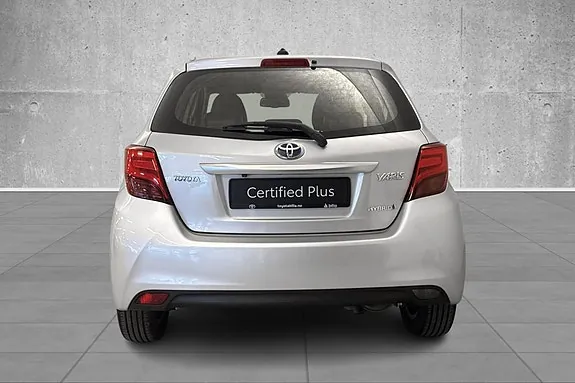 Toyota Yaris 2016 photo 4