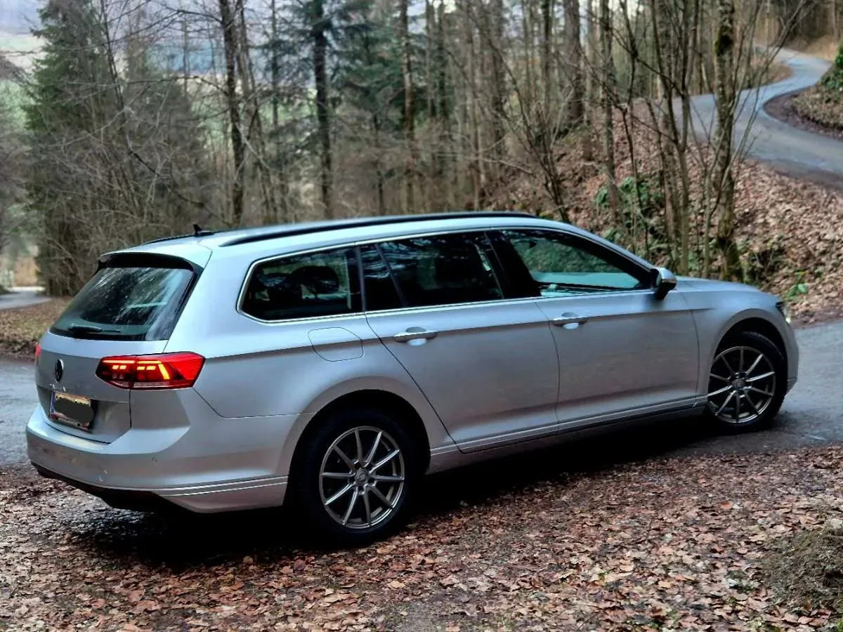 Volkswagen Passat 2020 photo 3